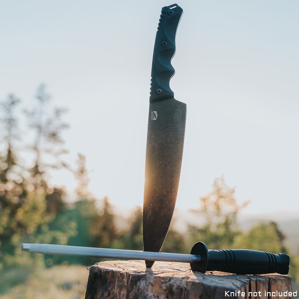 https://dfackto.com/cdn/shop/products/DFACKTO-honing-steel-outdoors-on-stump-with-8inch-chef-knife_1000x.jpg?v=1644994726